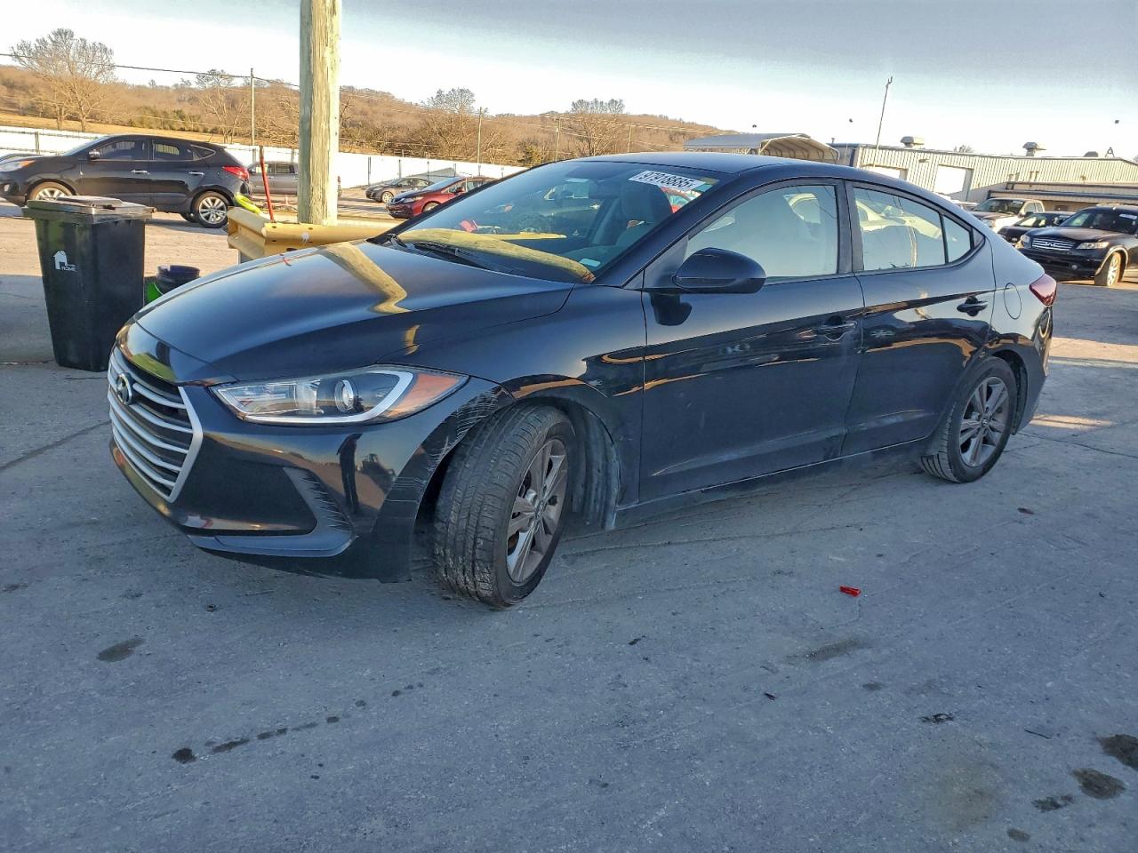 2017 HYUNDAI ELANTRA