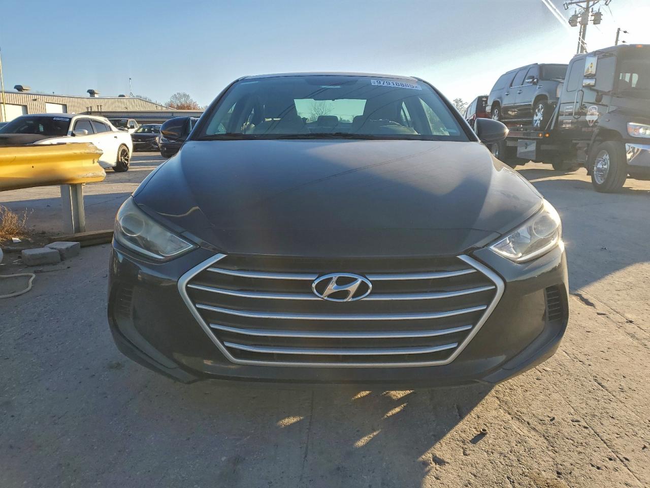 2017 HYUNDAI ELANTRA SE photo 5