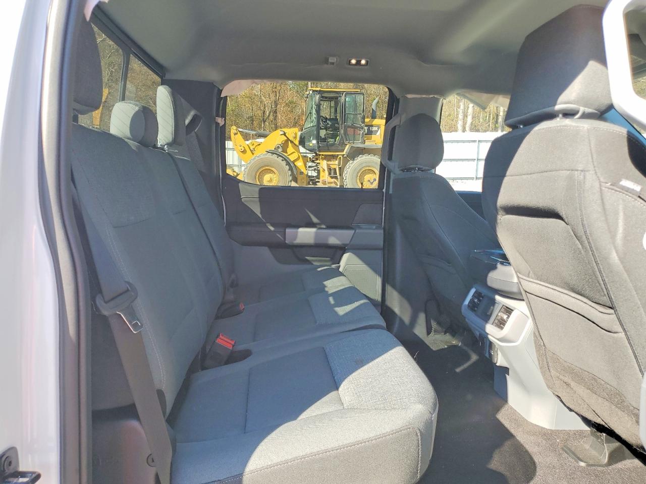 2024 FORD F150 XLT photo 19