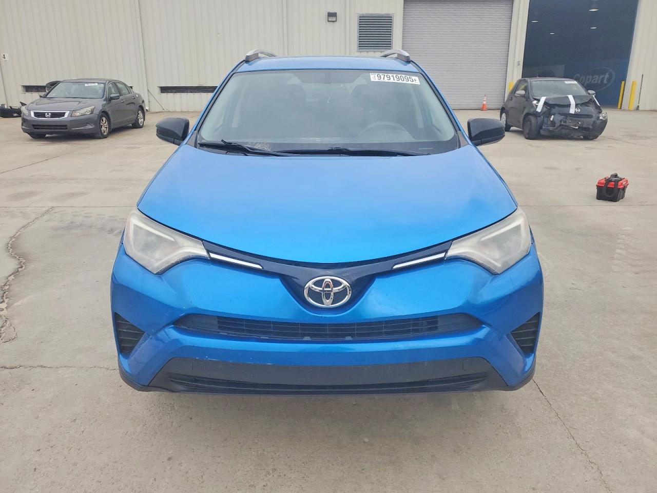 2016 TOYOTA RAV4 LE photo 13