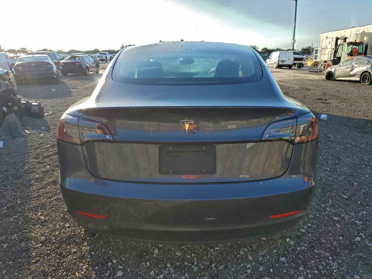 2022 TESLA MODEL 3 photo 11
