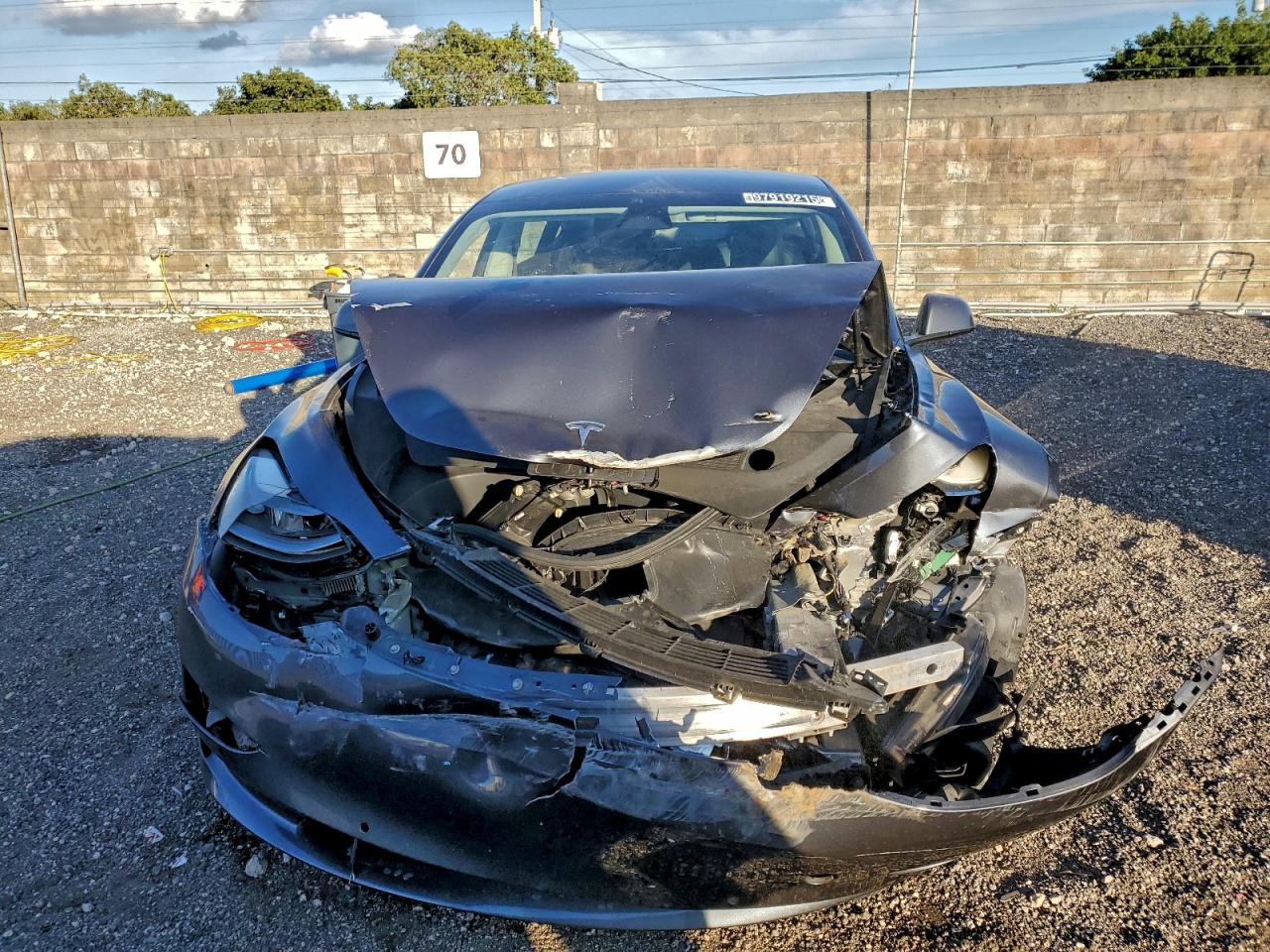2022 TESLA MODEL 3 photo 9