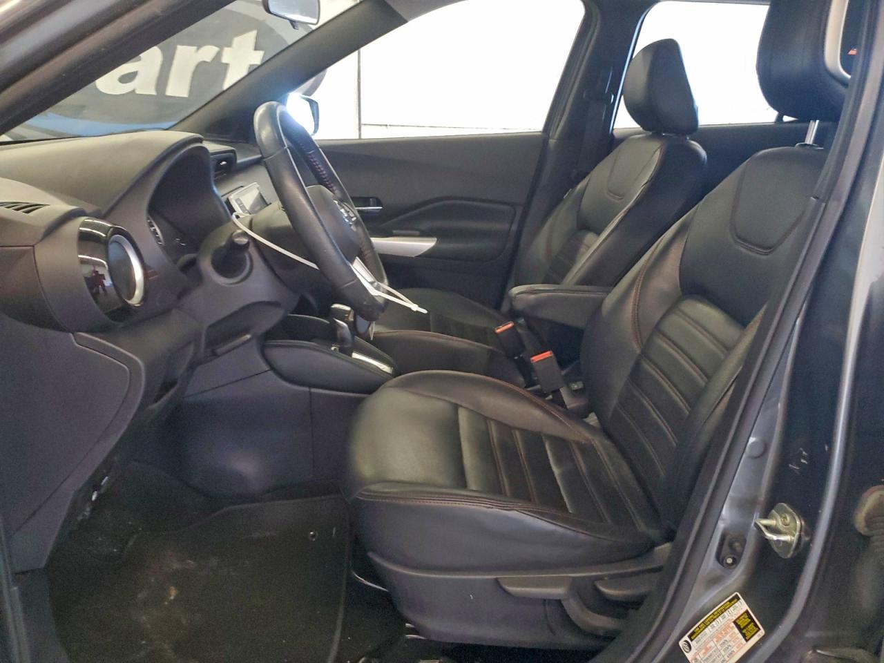 2020 NISSAN KICKS SR photo 19