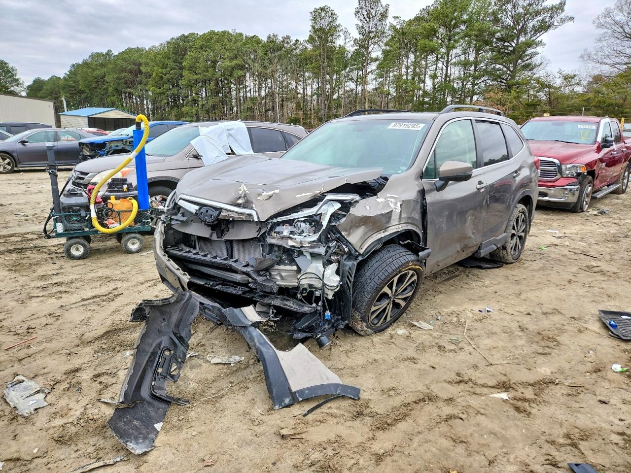 2019 SUBARU FORESTER