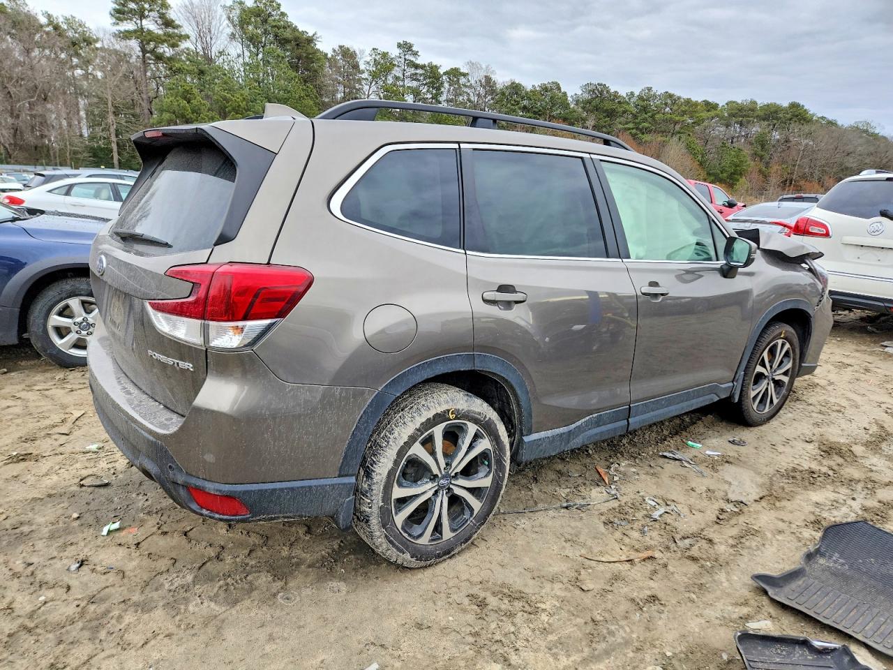 2019 SUBARU FORESTER LIMITED photo 7