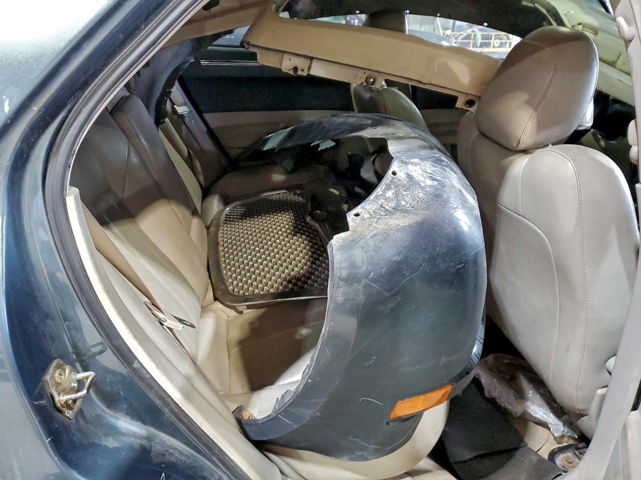 2006 CHRYSLER 300C photo 10