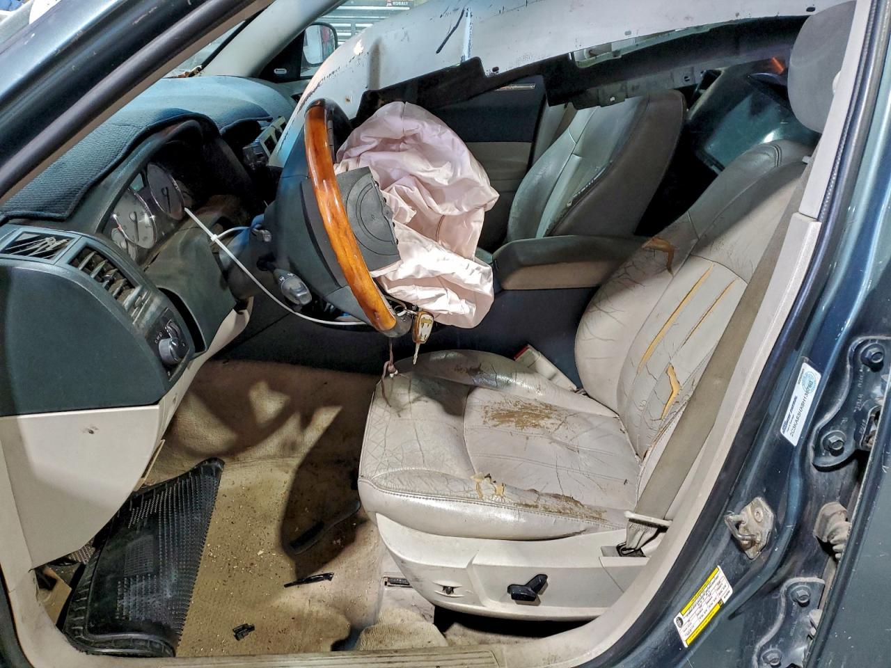 2006 CHRYSLER 300C photo 7