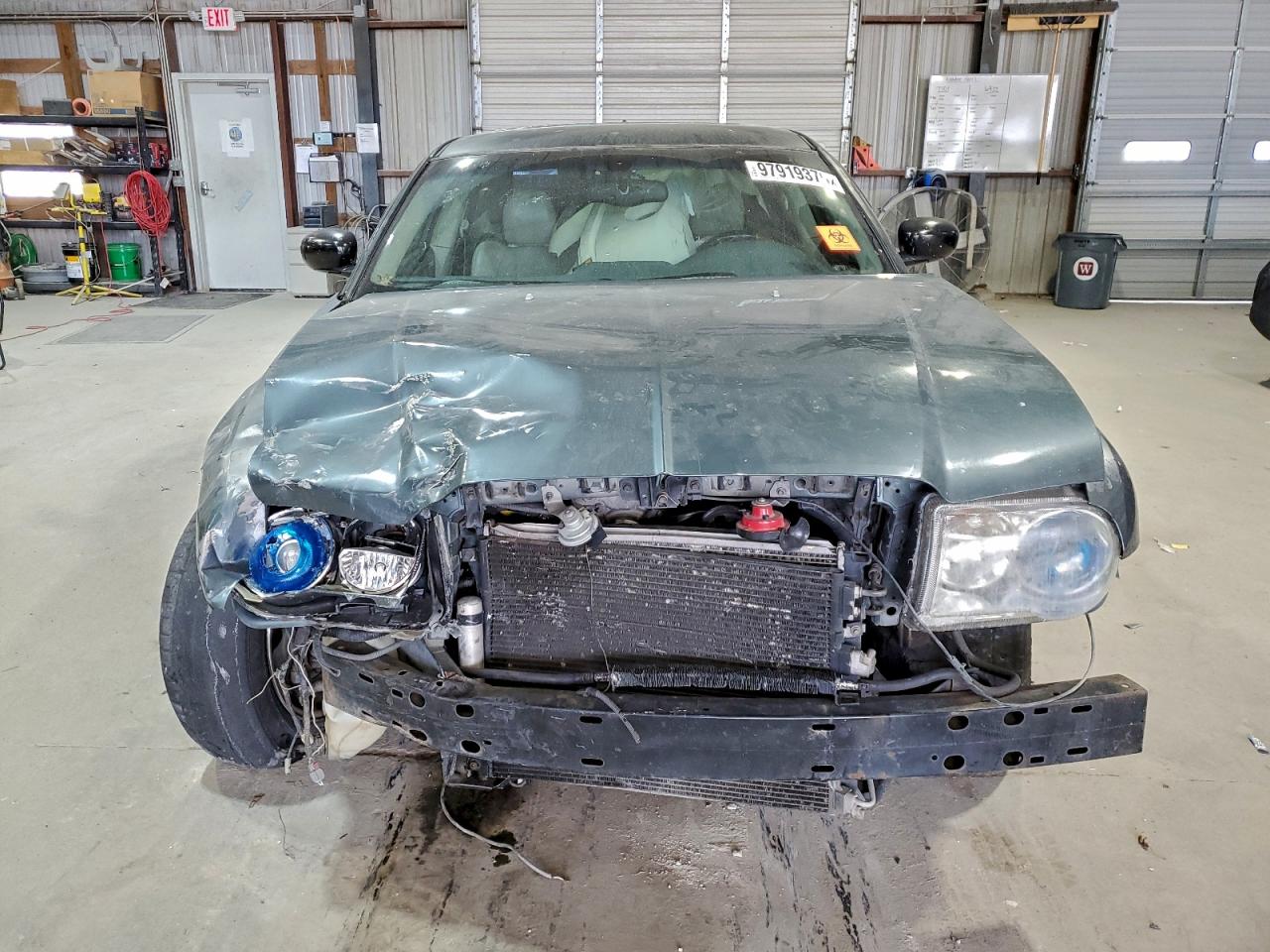 2006 CHRYSLER 300C photo 5