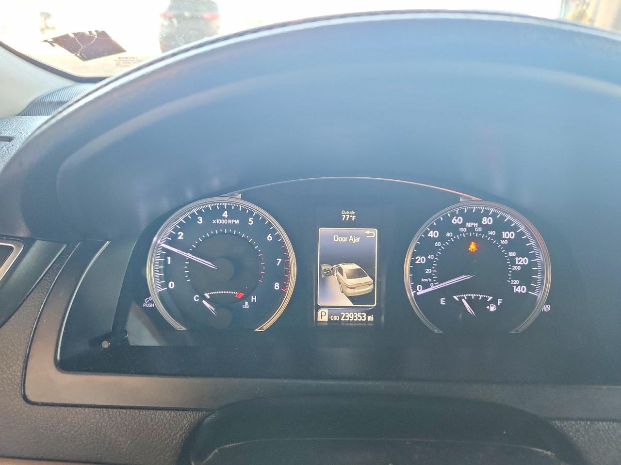 2016 TOYOTA CAMRY LE photo 25