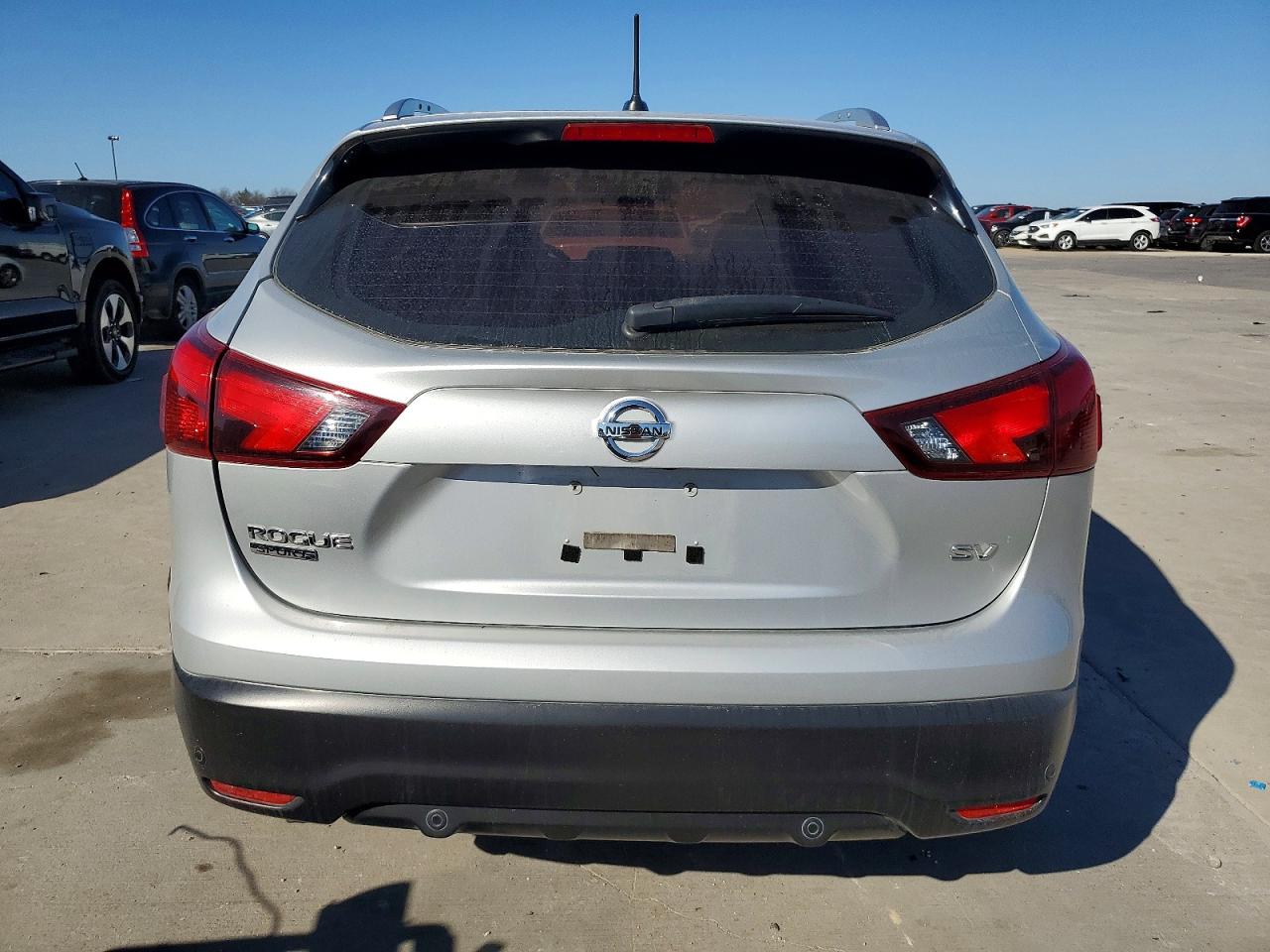 2019 NISSAN ROGUE SPORT S photo 11