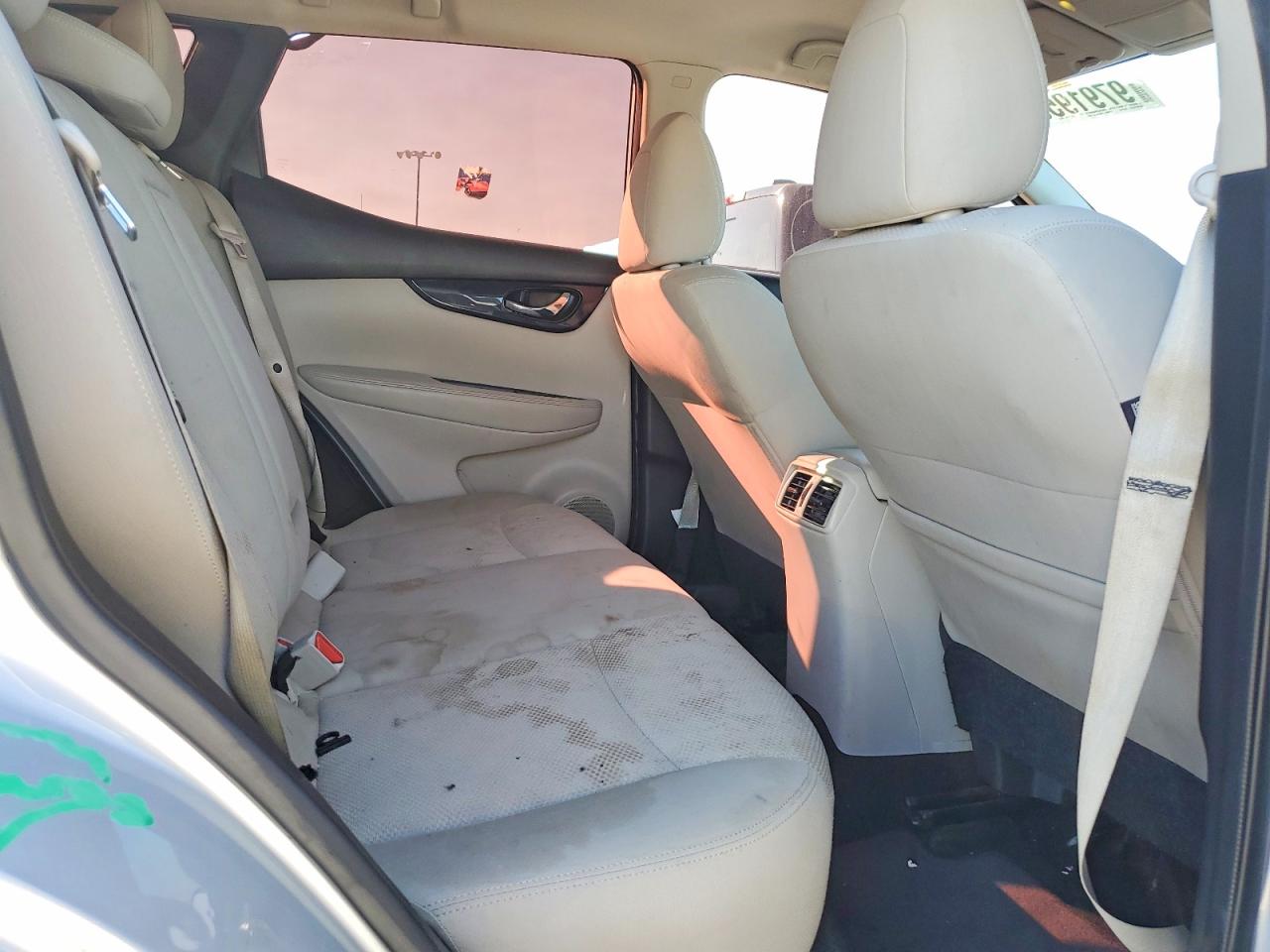 2019 NISSAN ROGUE SPORT S photo 21