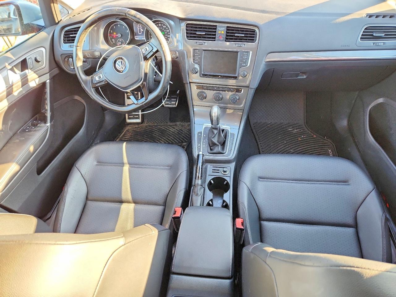 2017 VOLKSWAGEN GOLF ALLTRACK S photo 22