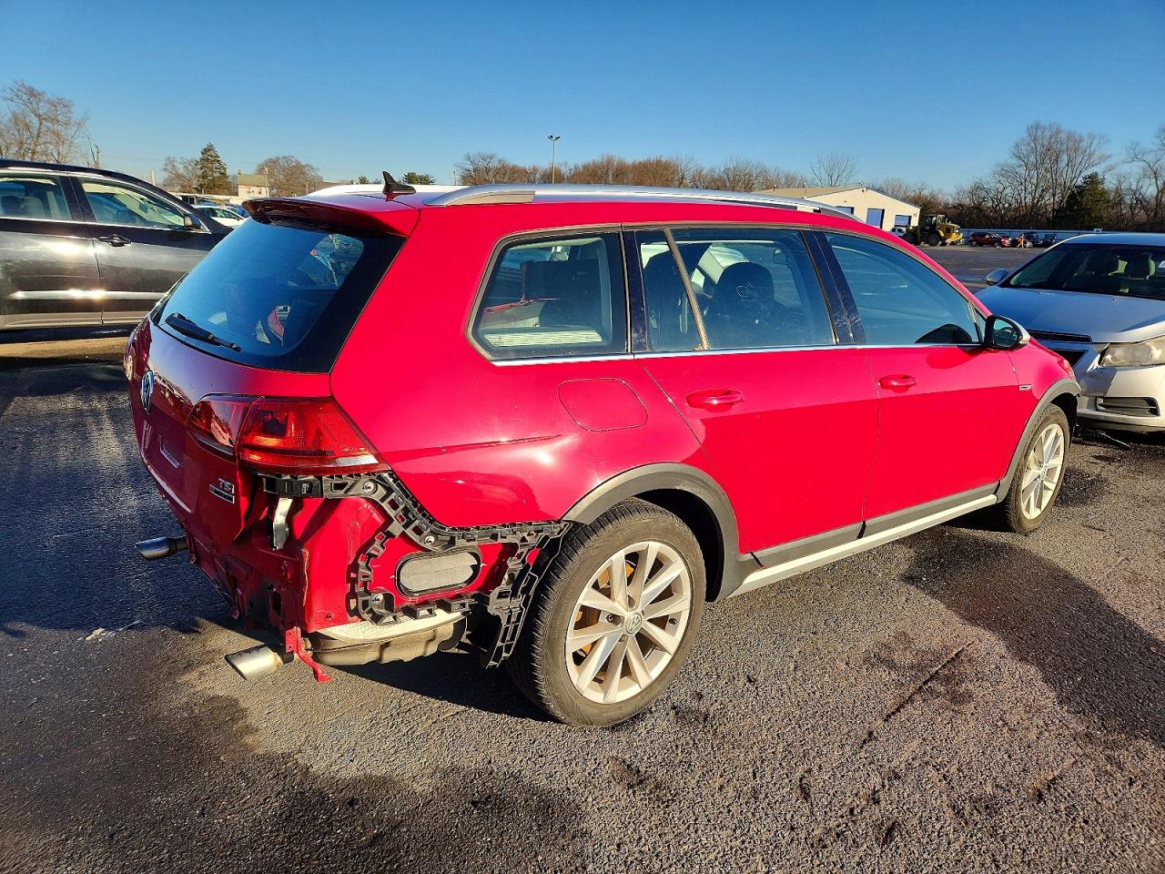 2017 VOLKSWAGEN GOLF ALLTRACK S photo 7
