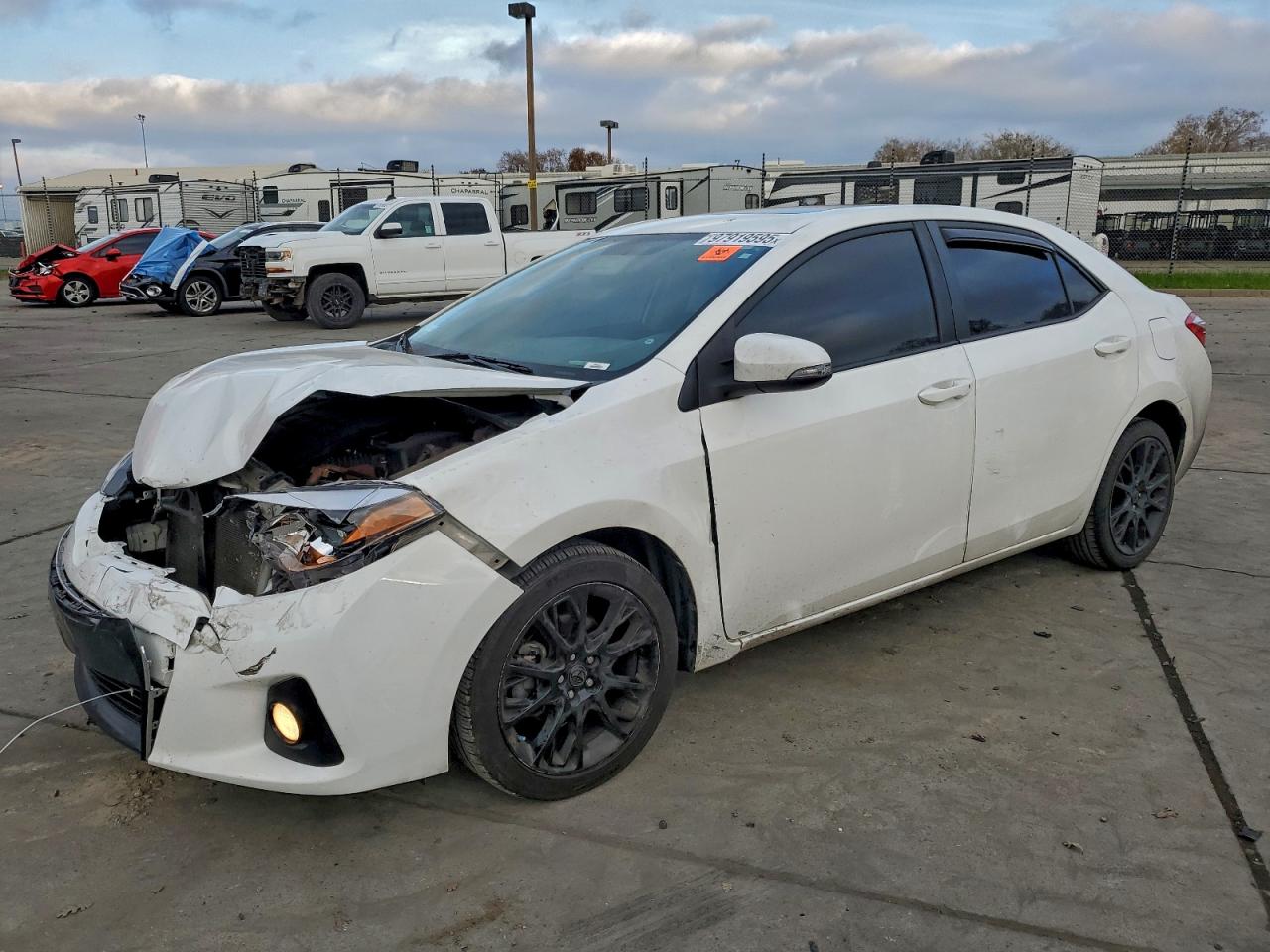 2016 TOYOTA COROLLA