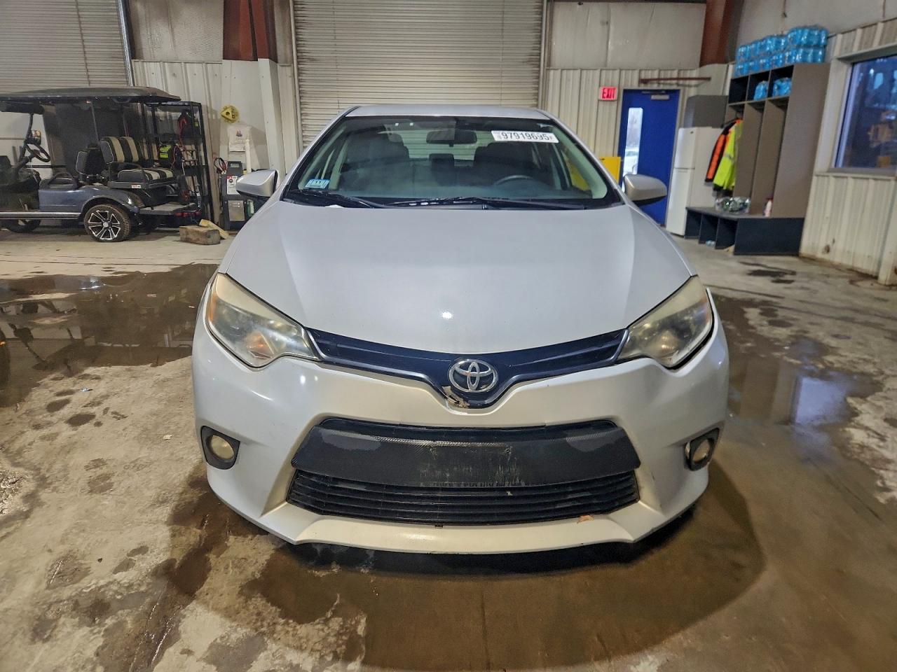 2014 TOYOTA COROLLA L photo 5