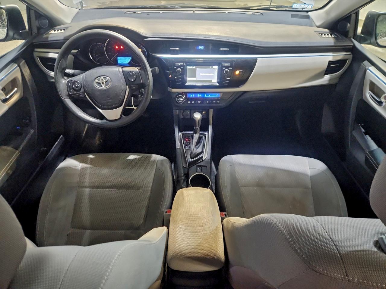 2014 TOYOTA COROLLA L photo 8