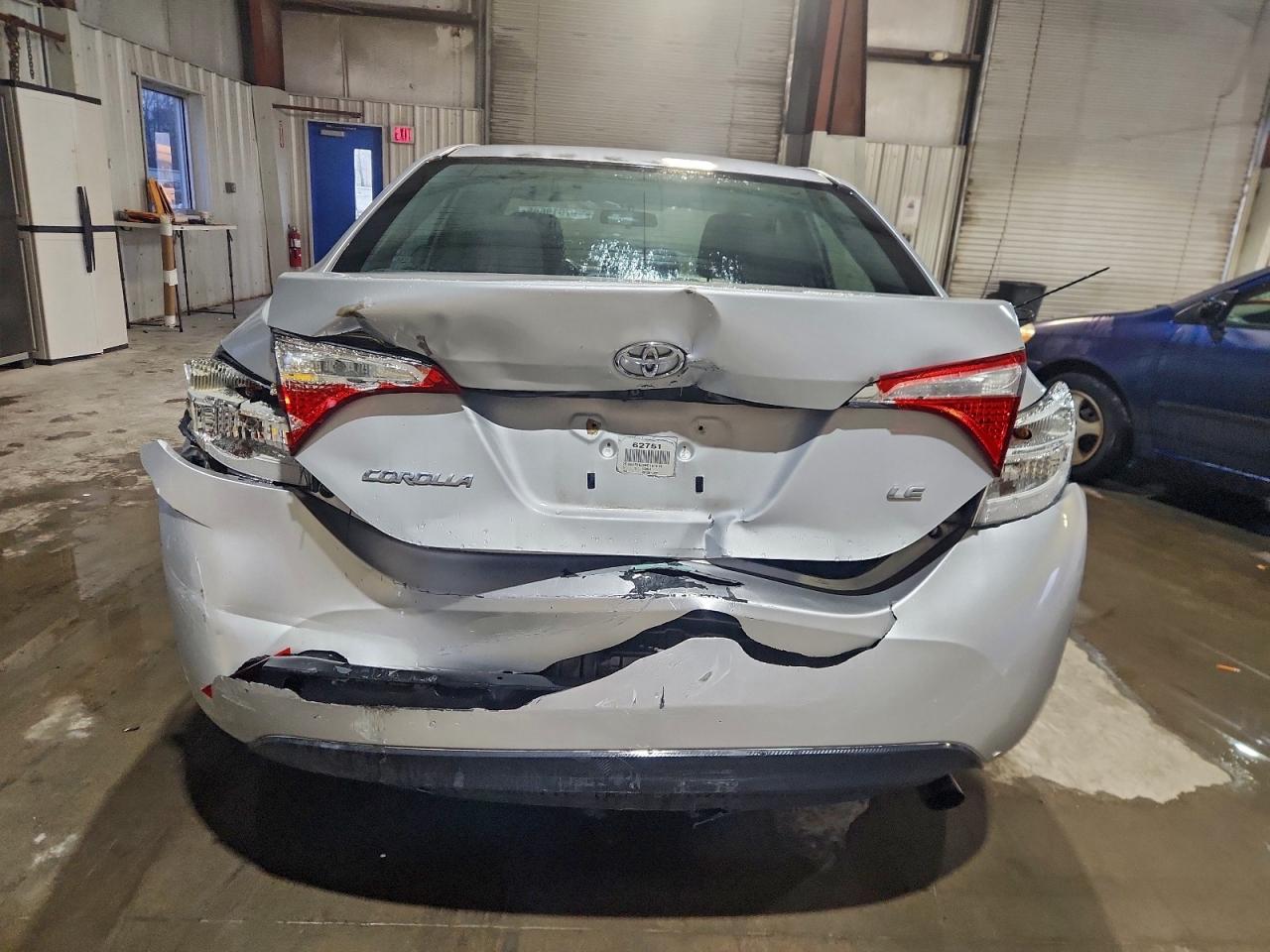 2014 TOYOTA COROLLA L photo 6
