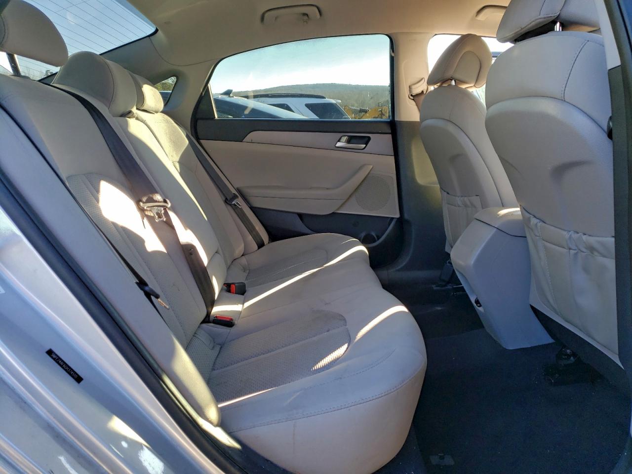2016 HYUNDAI SONATA photo 19