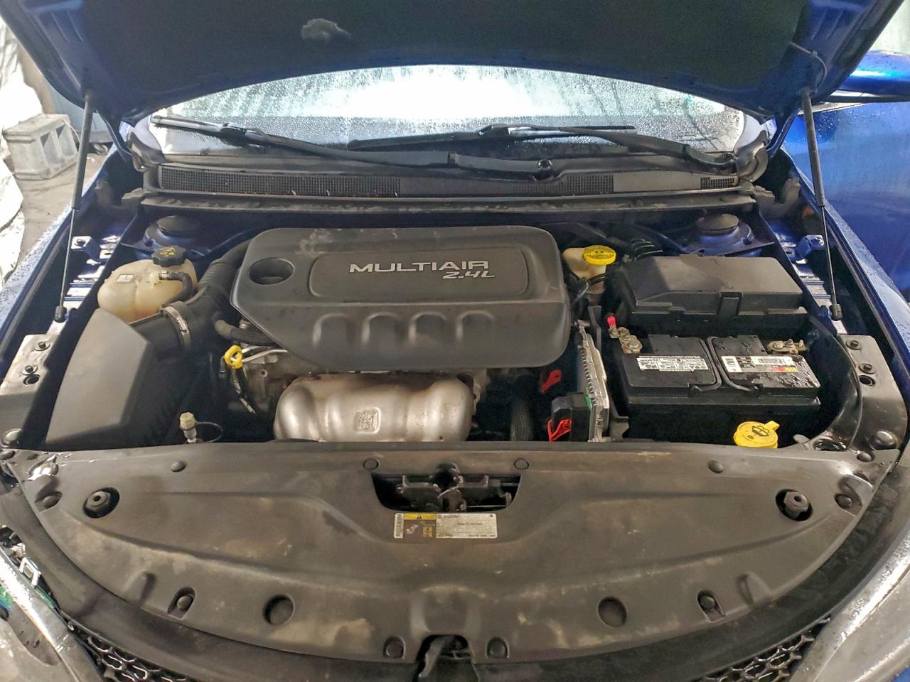 2016 CHRYSLER 200 LIMITED photo 11