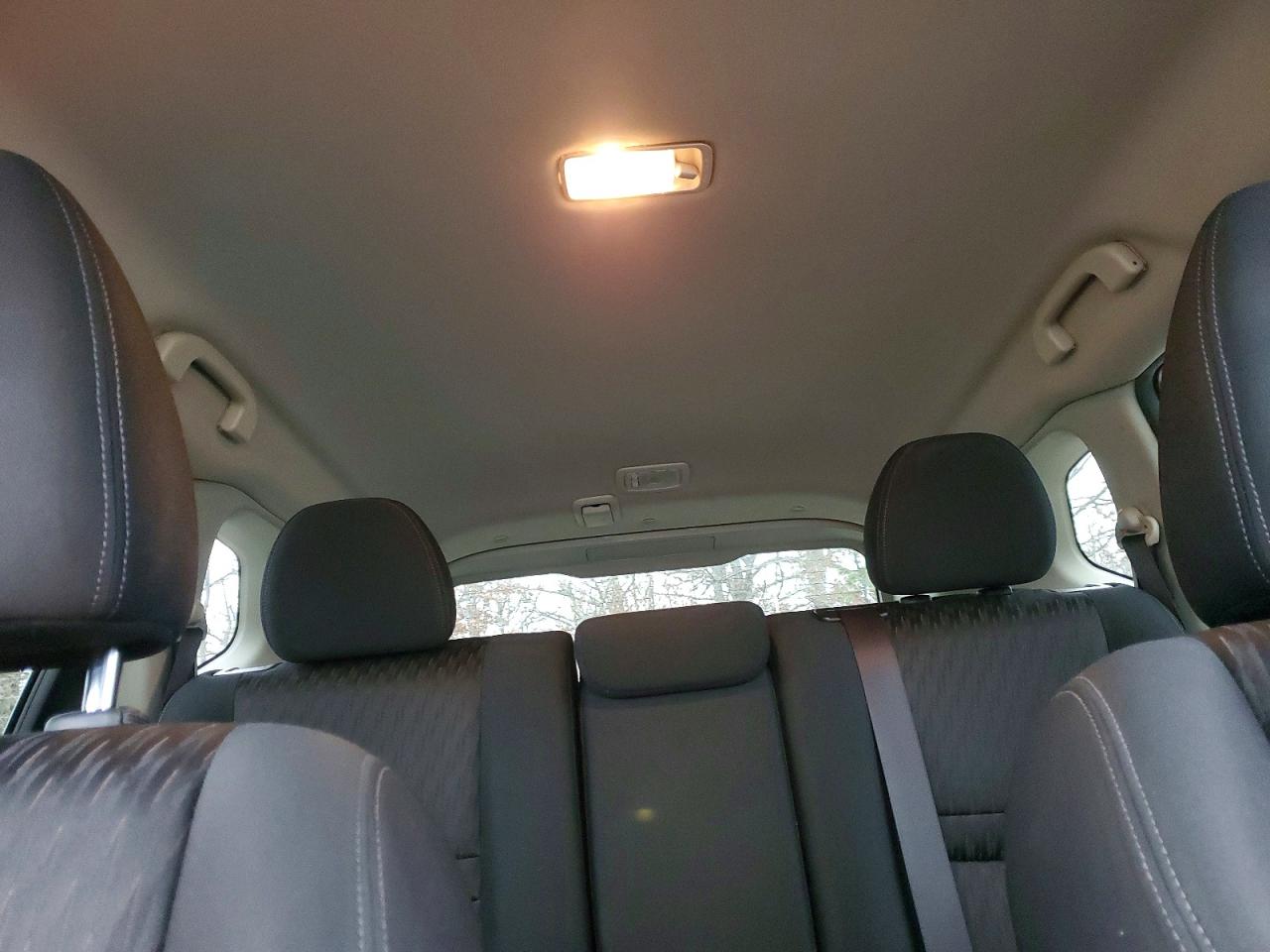 2019 NISSAN ROGUE S photo 10