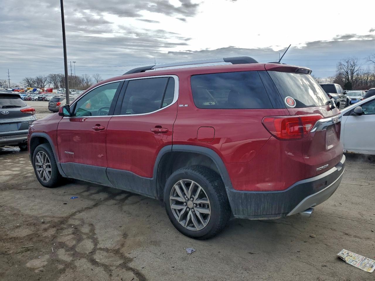 2019 GMC ACADIA SLE photo 3