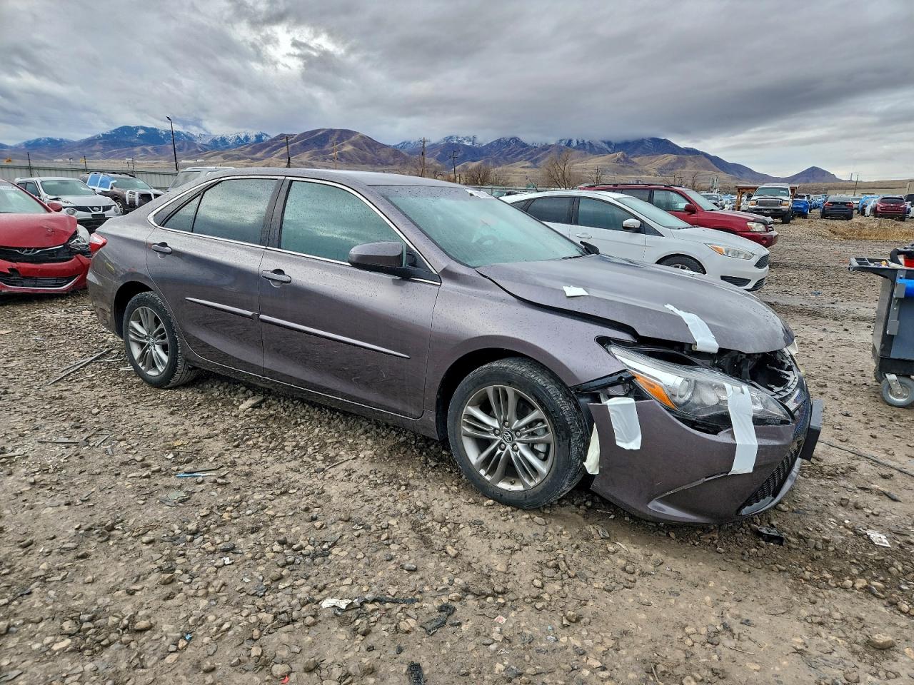 2017 TOYOTA CAMRY LE photo 7