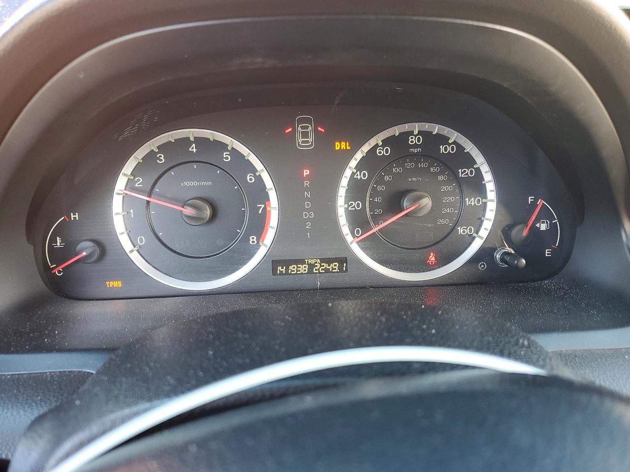 2010 HONDA ACCORD LX photo 17