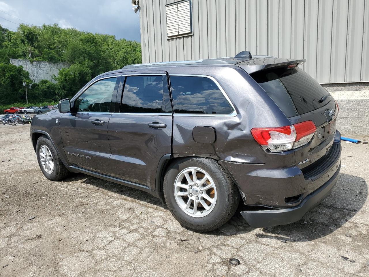 2018 JEEP GRAND CHEROKEE LAREDO photo 2