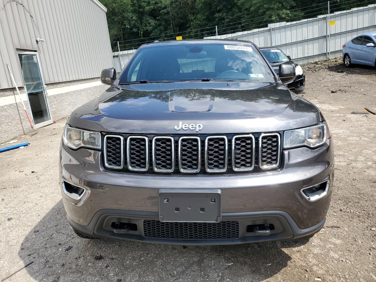 2018 JEEP GRAND CHEROKEE LAREDO photo 5