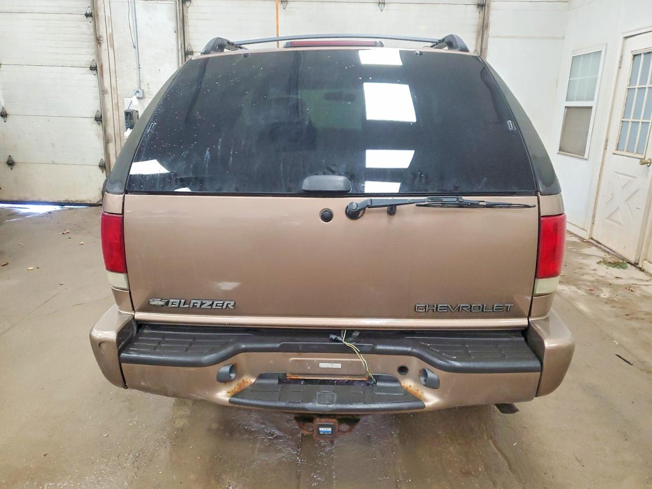 2002 CHEVROLET BLAZER photo 6