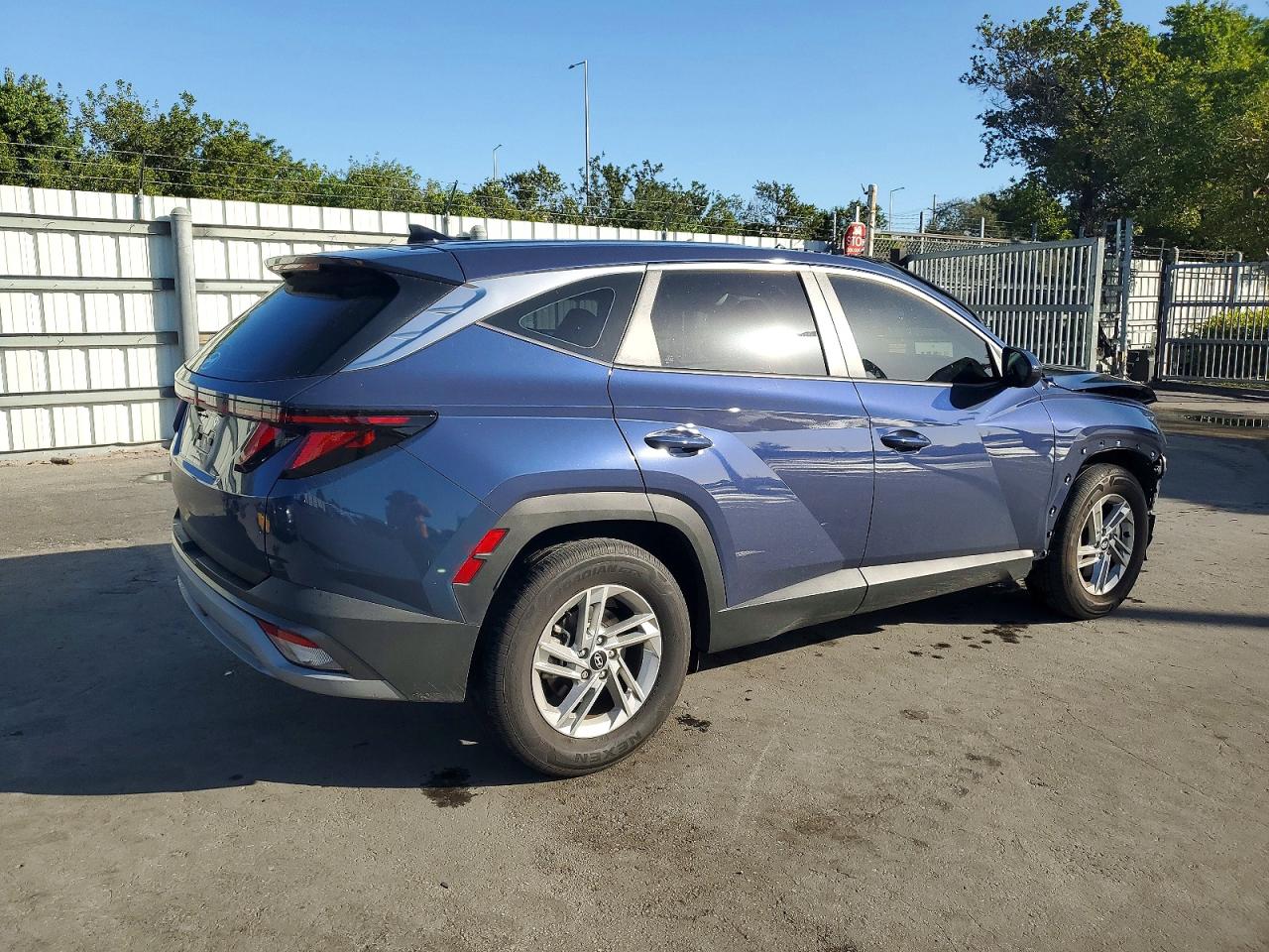 2025 HYUNDAI TUCSON SE photo 7