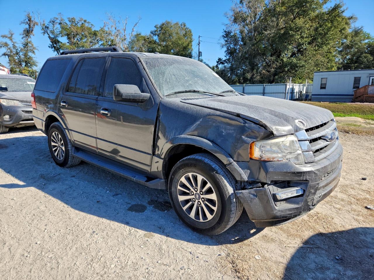 2017 FORD EXPEDITION XLT photo 7