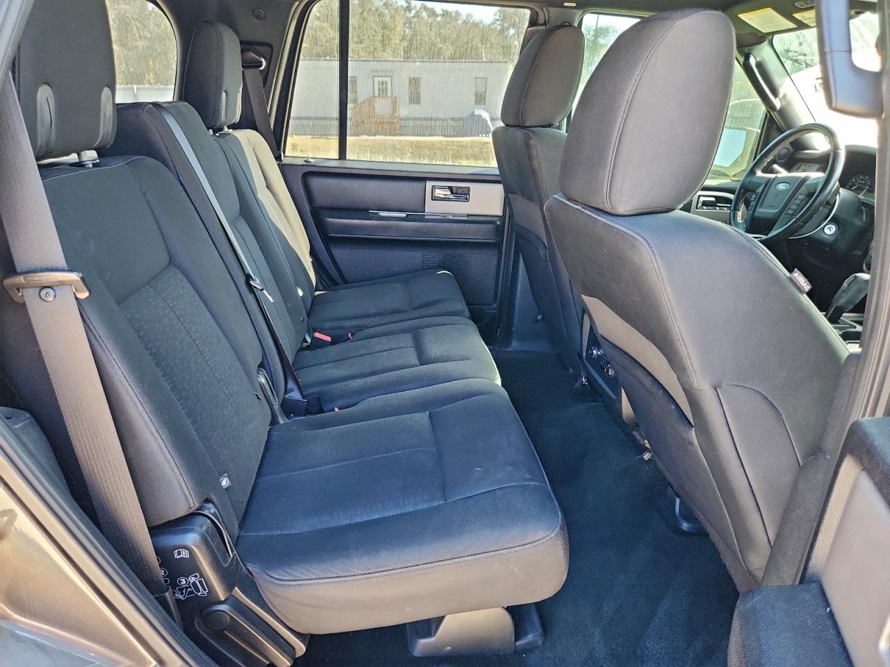 2017 FORD EXPEDITION XLT photo 21