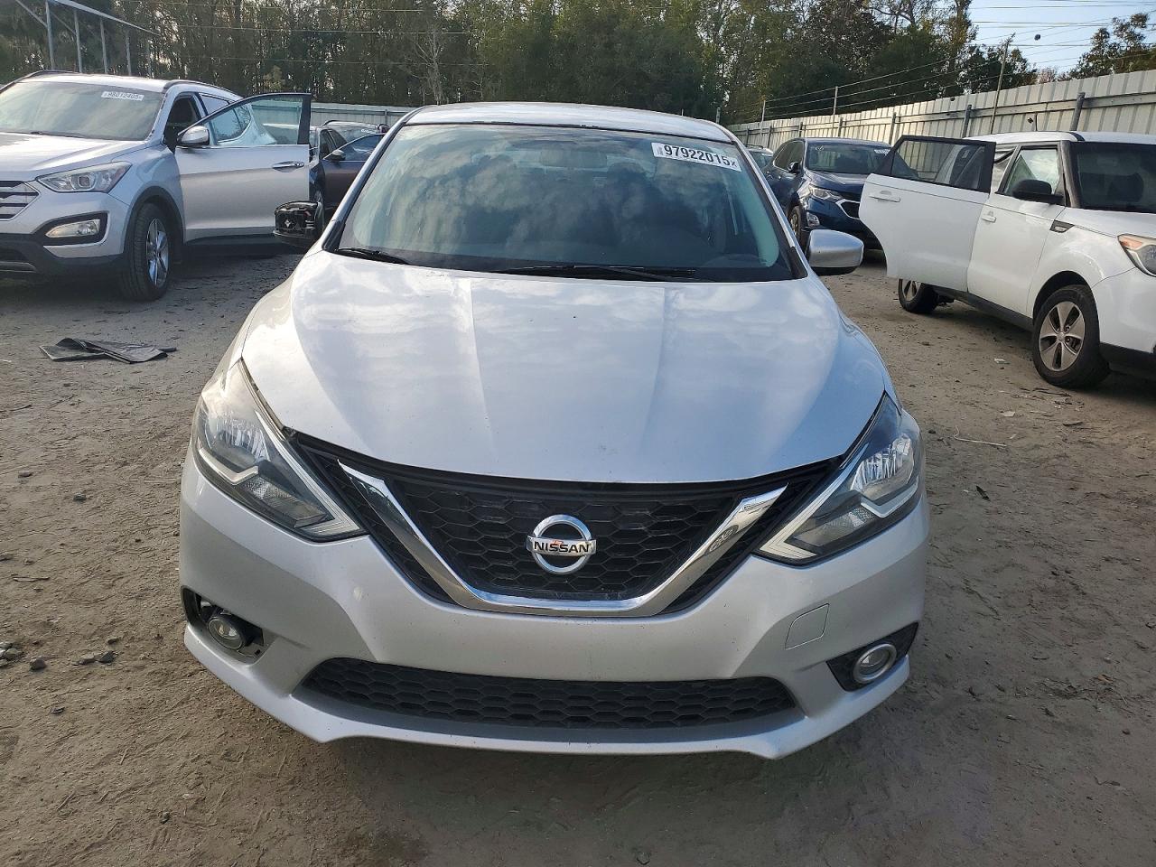 2016 NISSAN SENTRA S photo 5