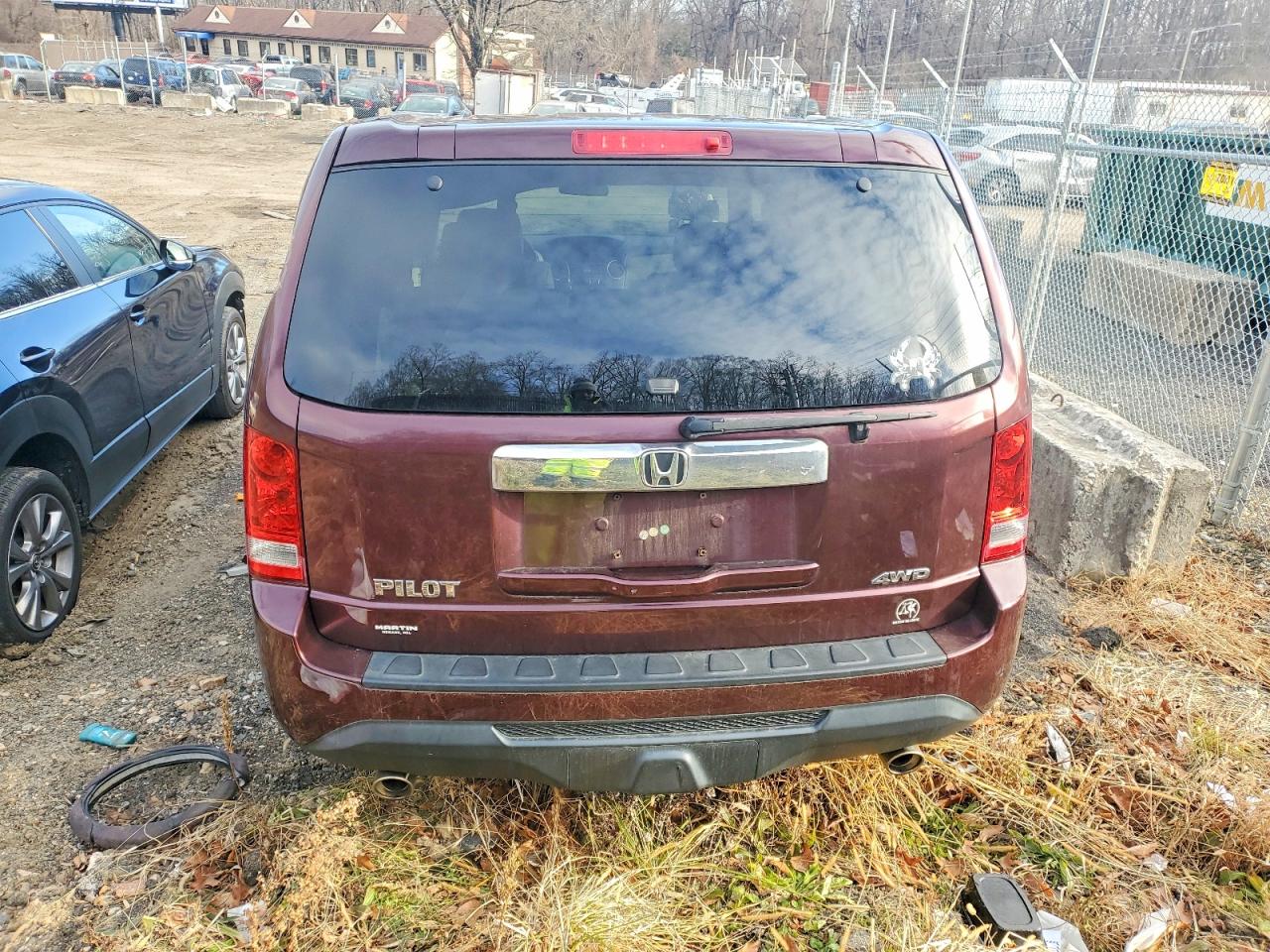 2012 HONDA PILOT EX photo 11