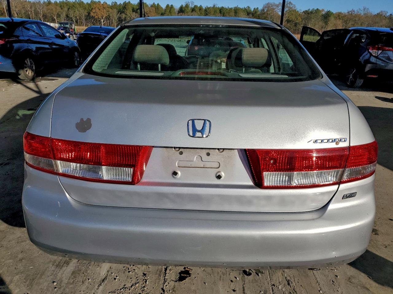 2004 HONDA ACCORD LX photo 6
