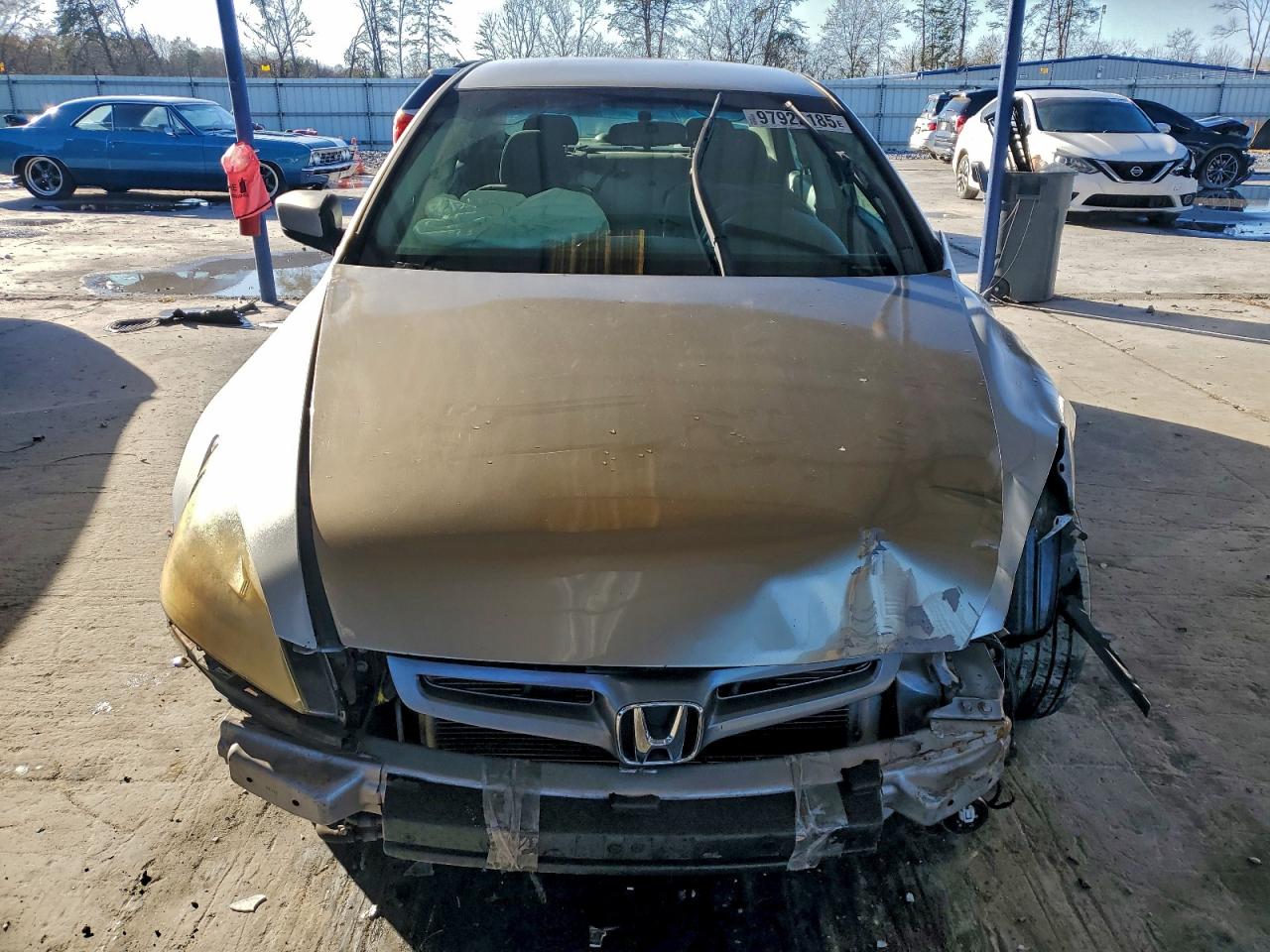 2004 HONDA ACCORD LX photo 5