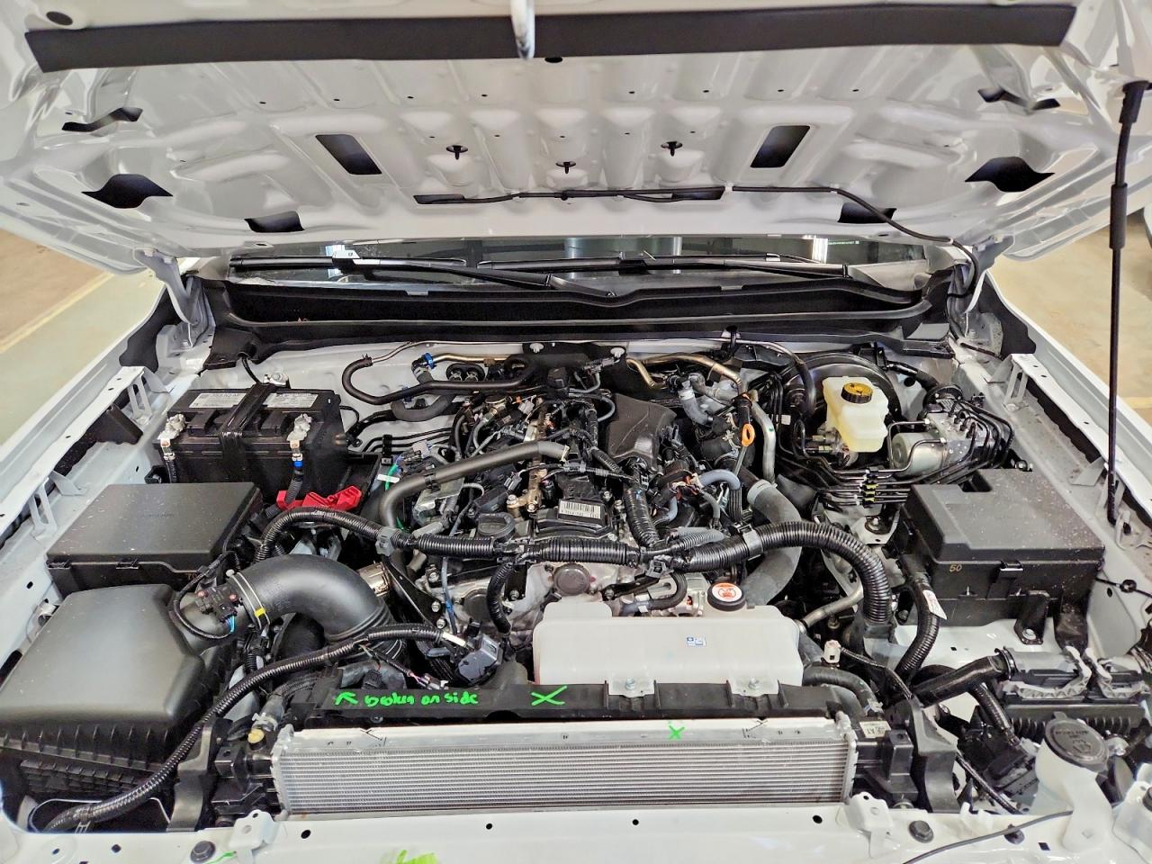 2025 TOYOTA TACOMA DOUBLE CAB photo 21