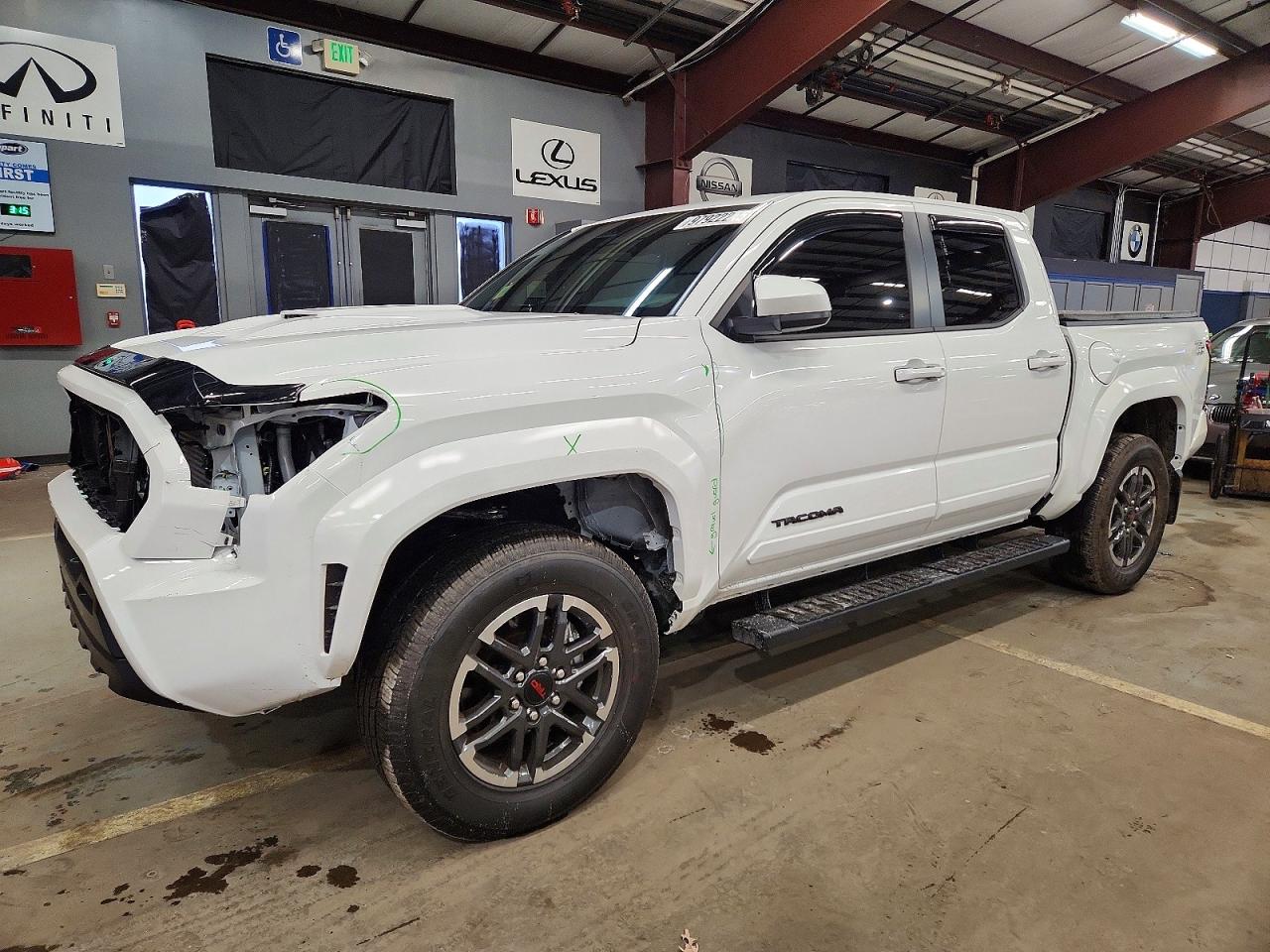 2025 TOYOTA TACOMA