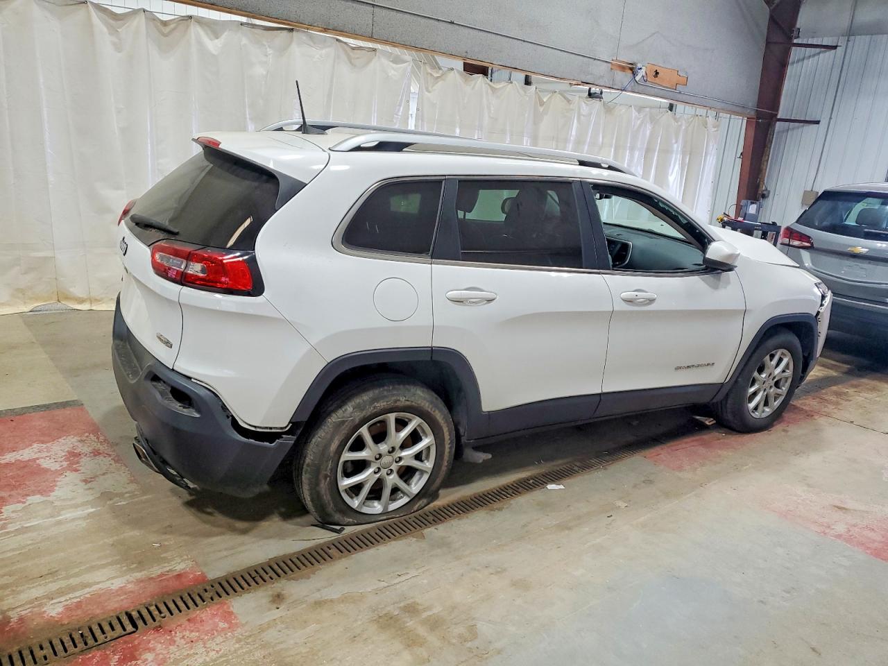 2017 JEEP CHEROKEE LATITUDE photo 7