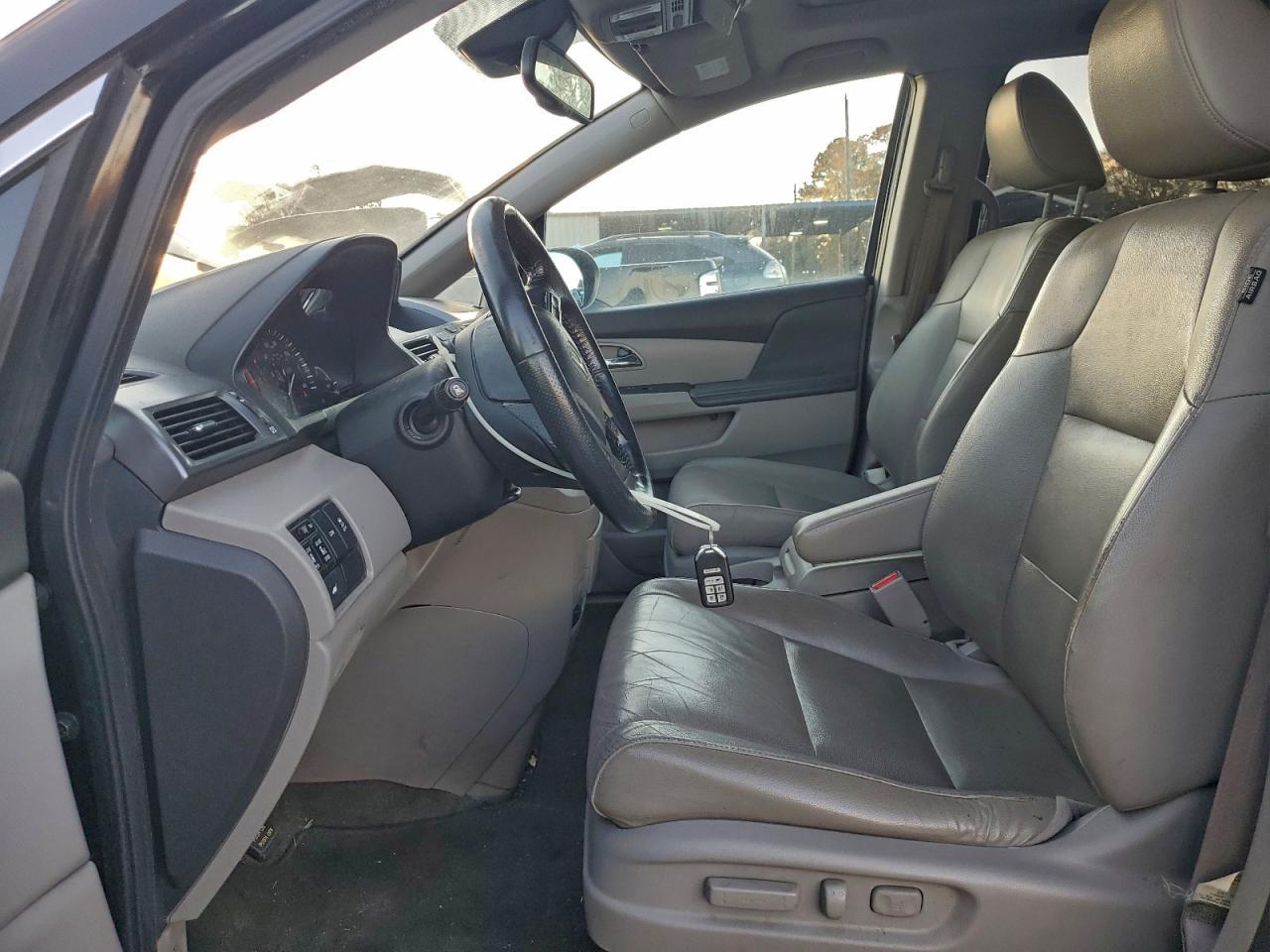 2014 HONDA ODYSSEY EXL photo 14