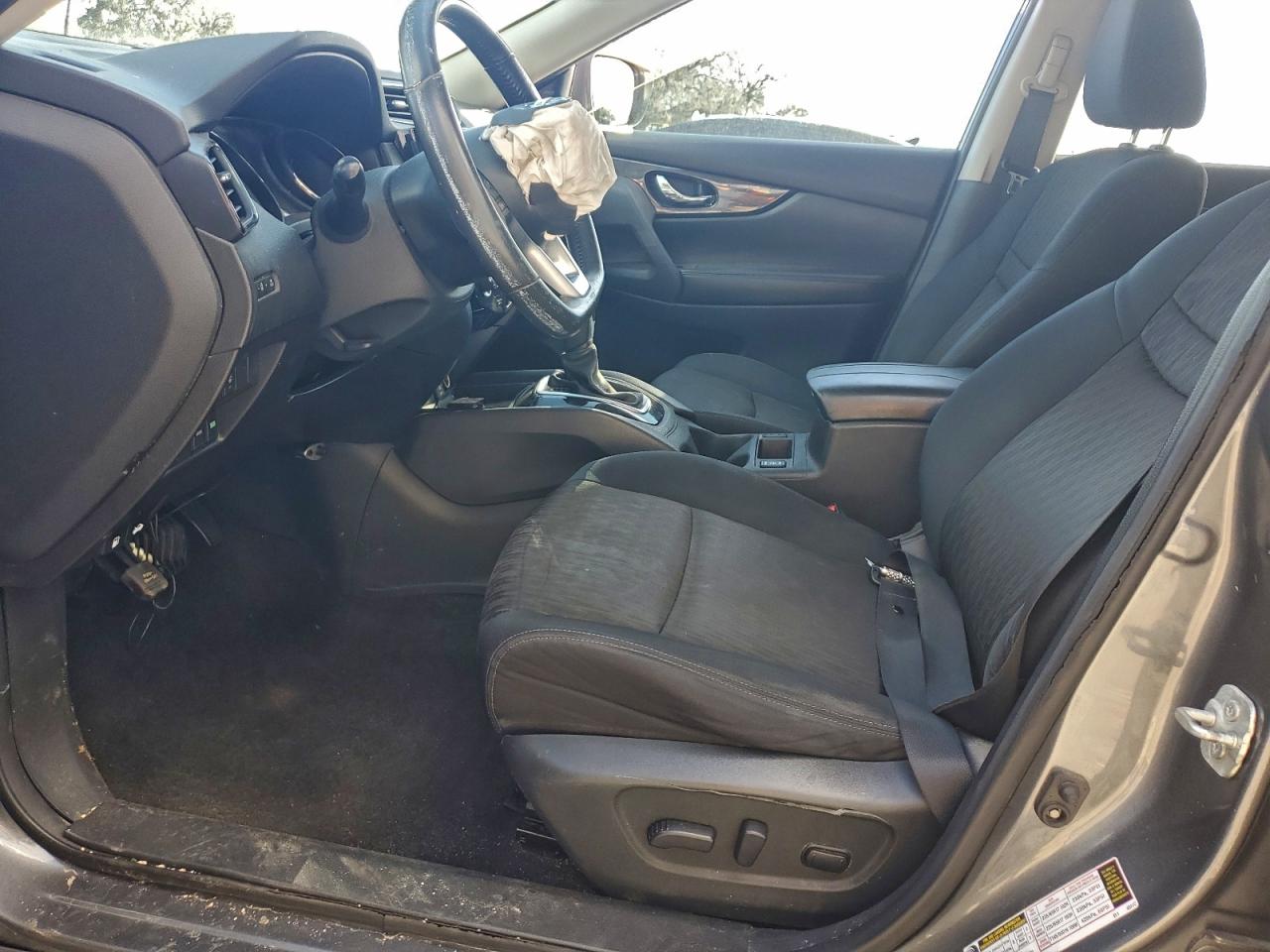2017 NISSAN ROGUE S photo 13