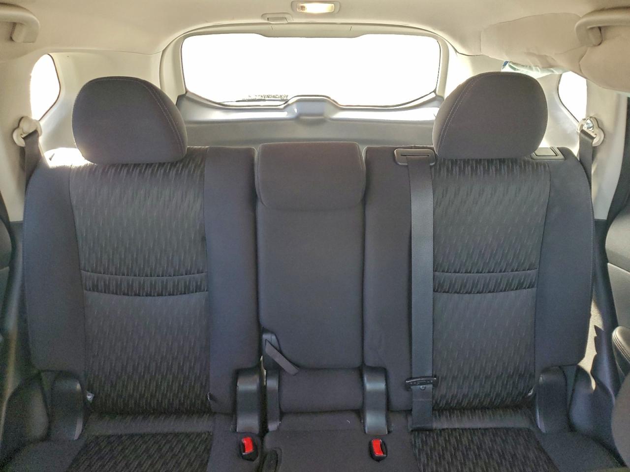 2017 NISSAN ROGUE S photo 19