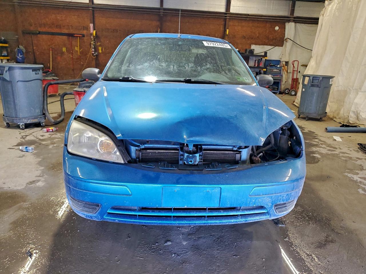 2007 FORD FOCUS ZX4 photo 9