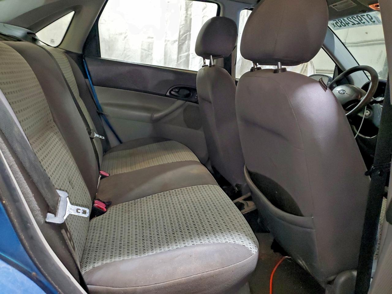 2007 FORD FOCUS ZX4 photo 19