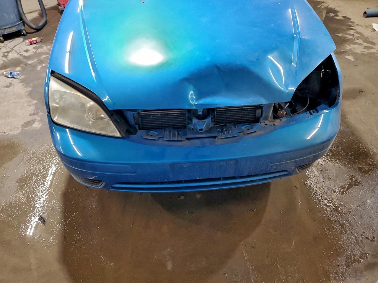 2007 FORD FOCUS ZX4 photo 21