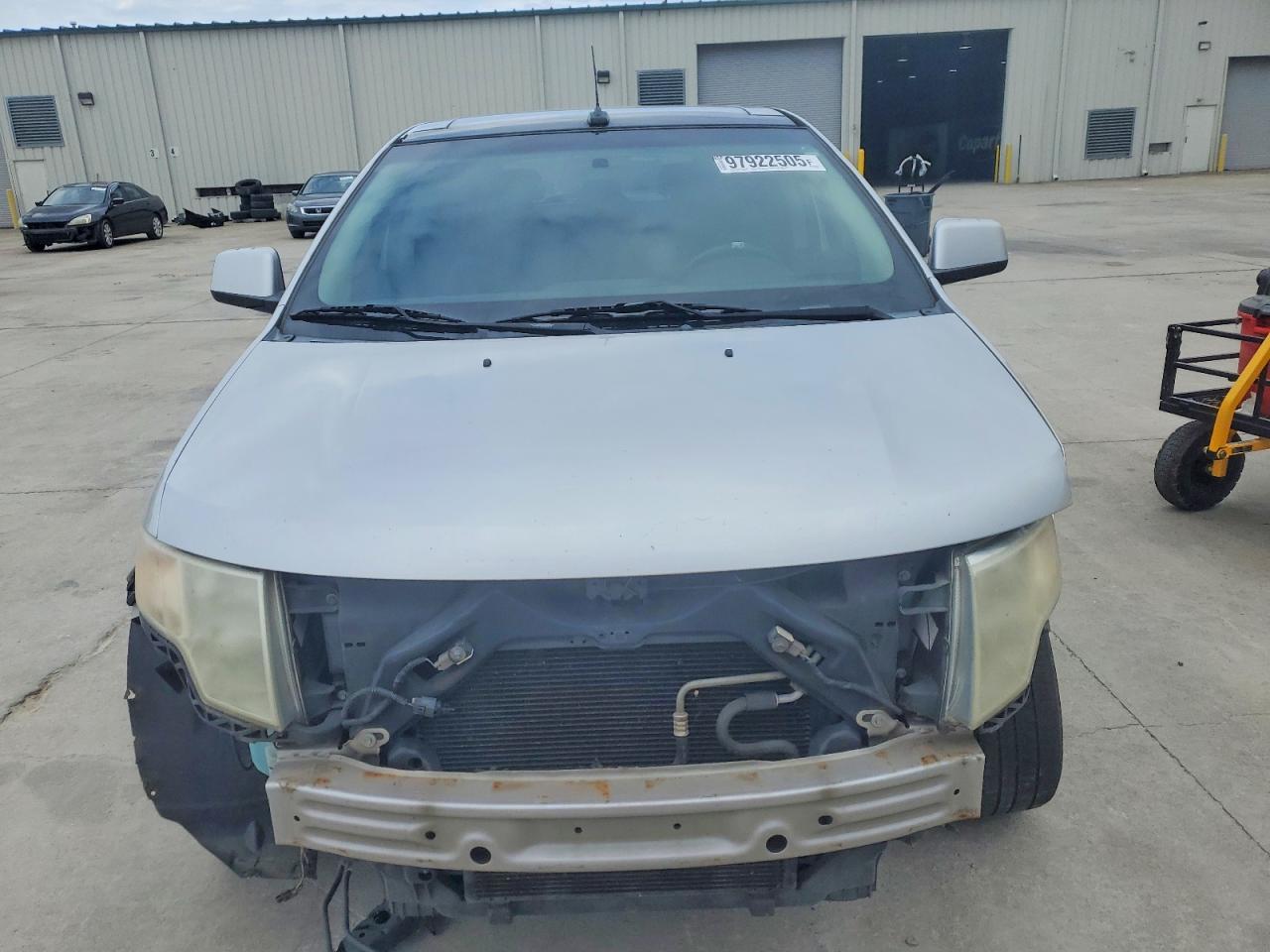 2010 FORD EDGE LIMITED photo 9