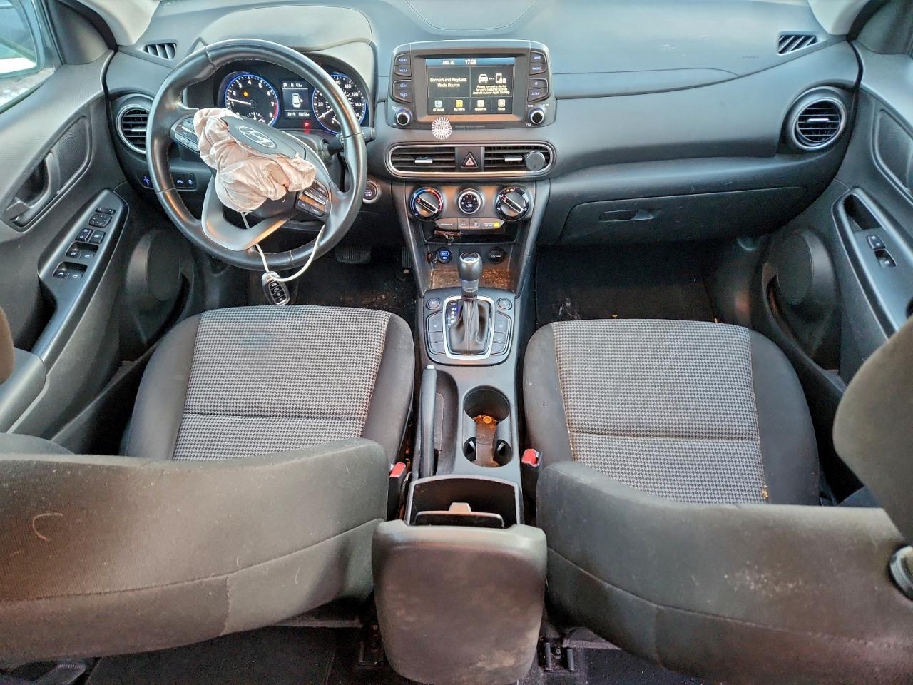 2020 HYUNDAI KONA SEL photo 8