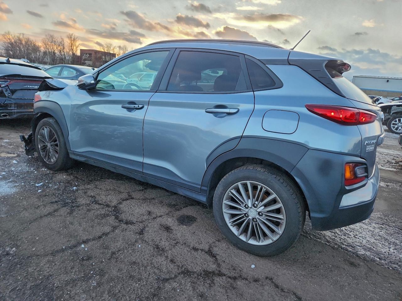 2020 HYUNDAI KONA SEL photo 2