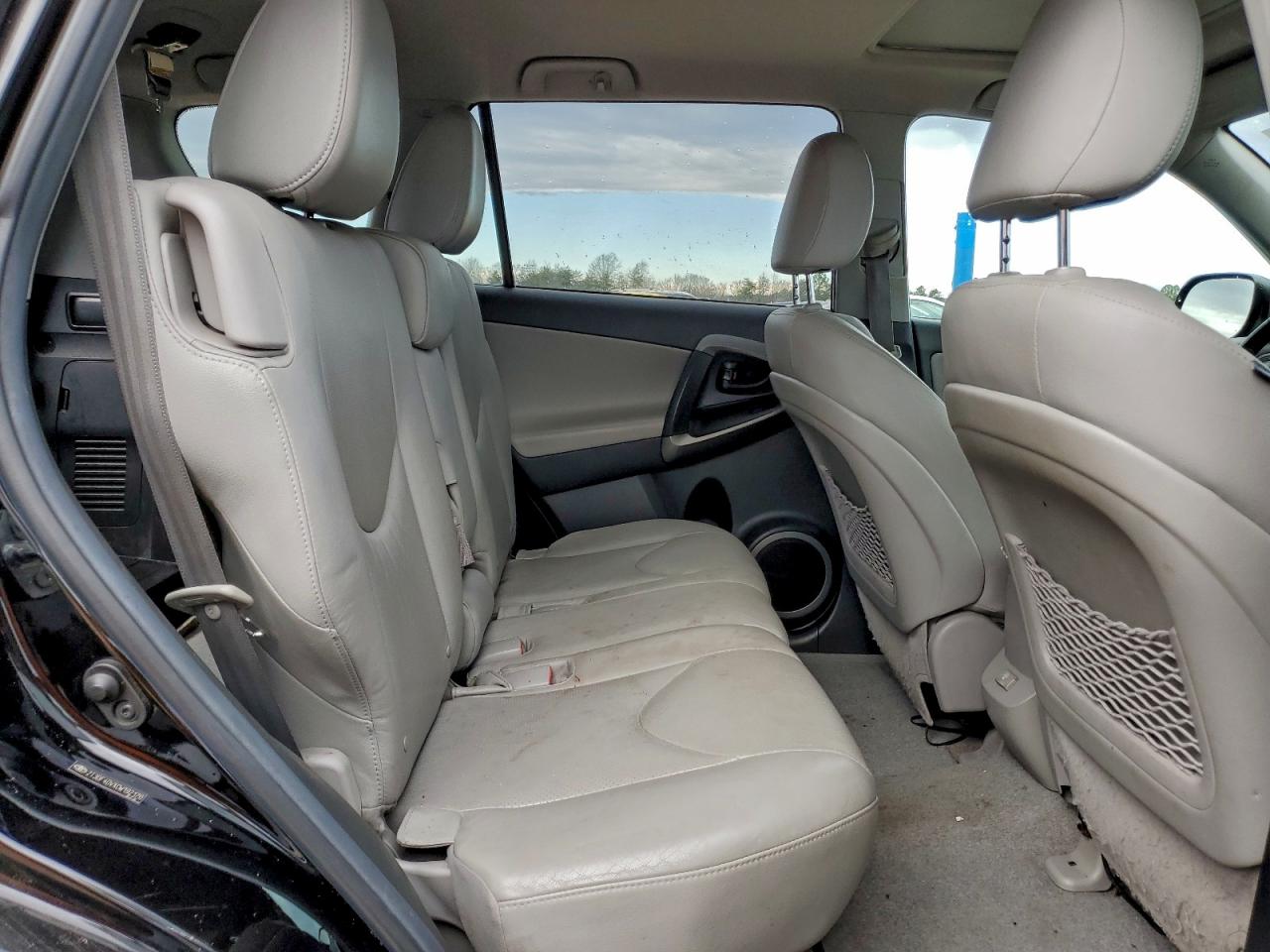 2012 TOYOTA RAV4 LIMITED photo 31